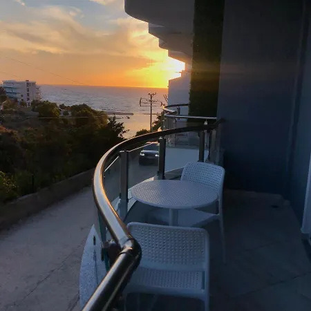 F&j * Sarandë