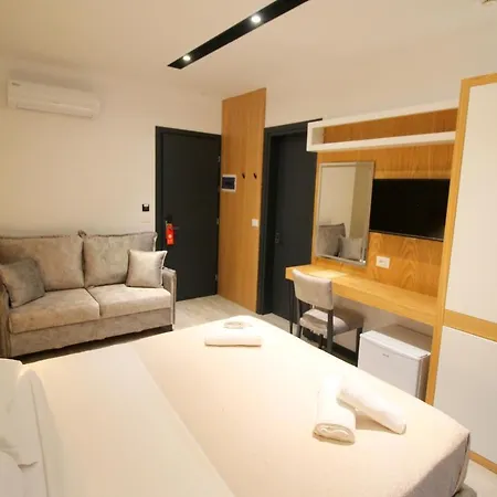 F&j Sarandë